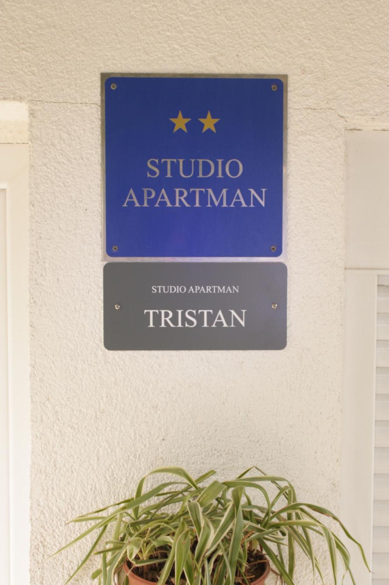 Studio Apartman Tristan زادار المظهر الخارجي الصورة